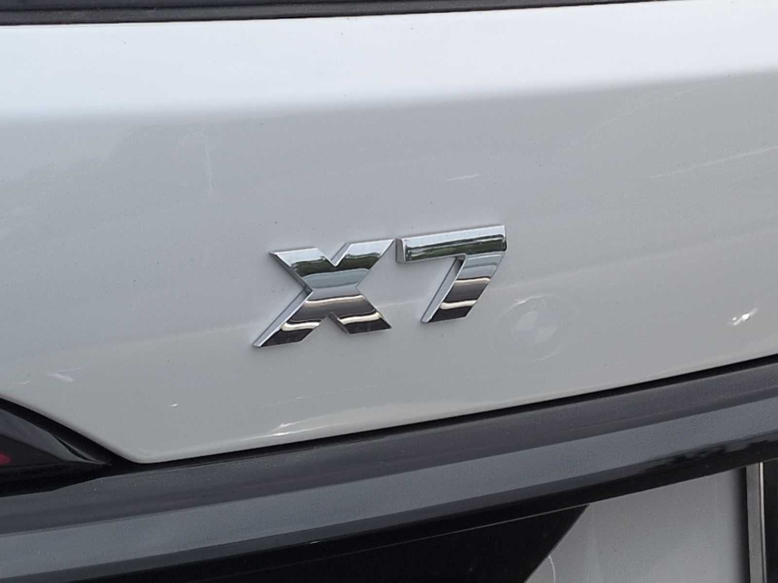 BMW X7 M60i 2027