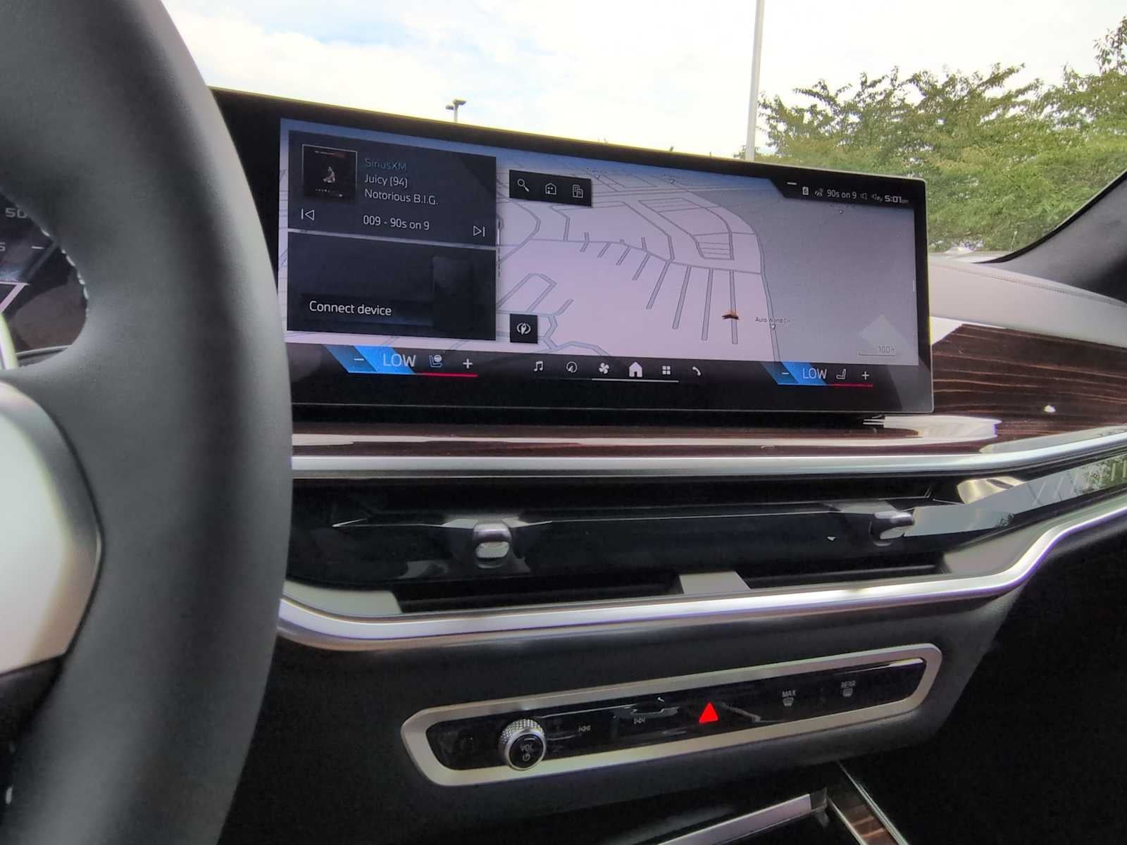 BMW X7 M60i 2027