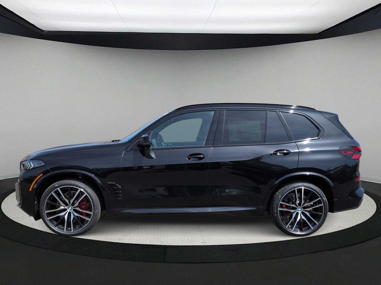 2026 BMW X5 M60i