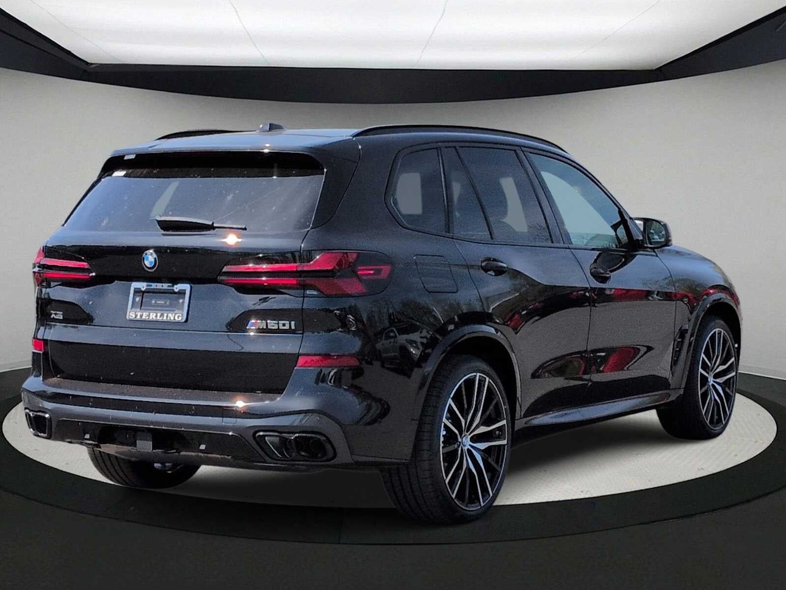 2026 BMW X5 M60i