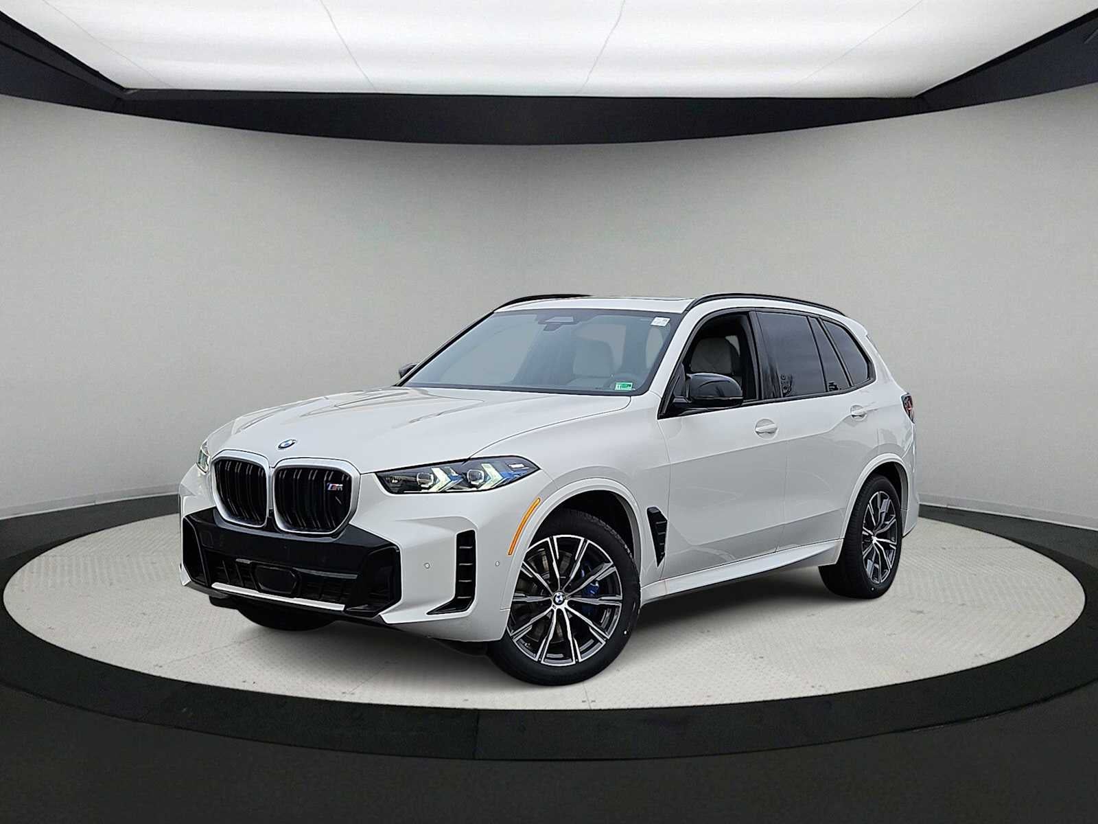 2026 BMW X5 M60i