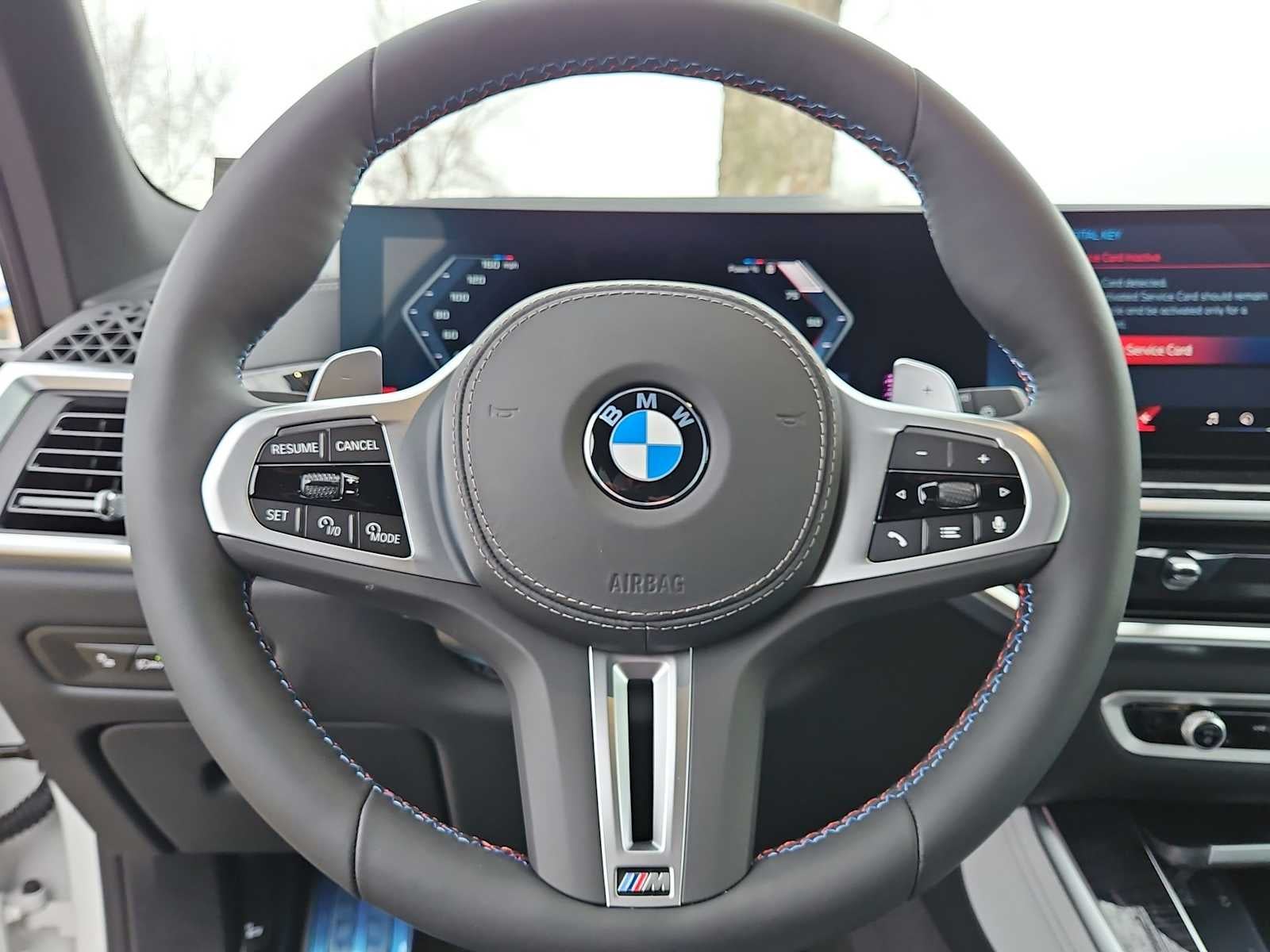 2026 BMW X5 M60i