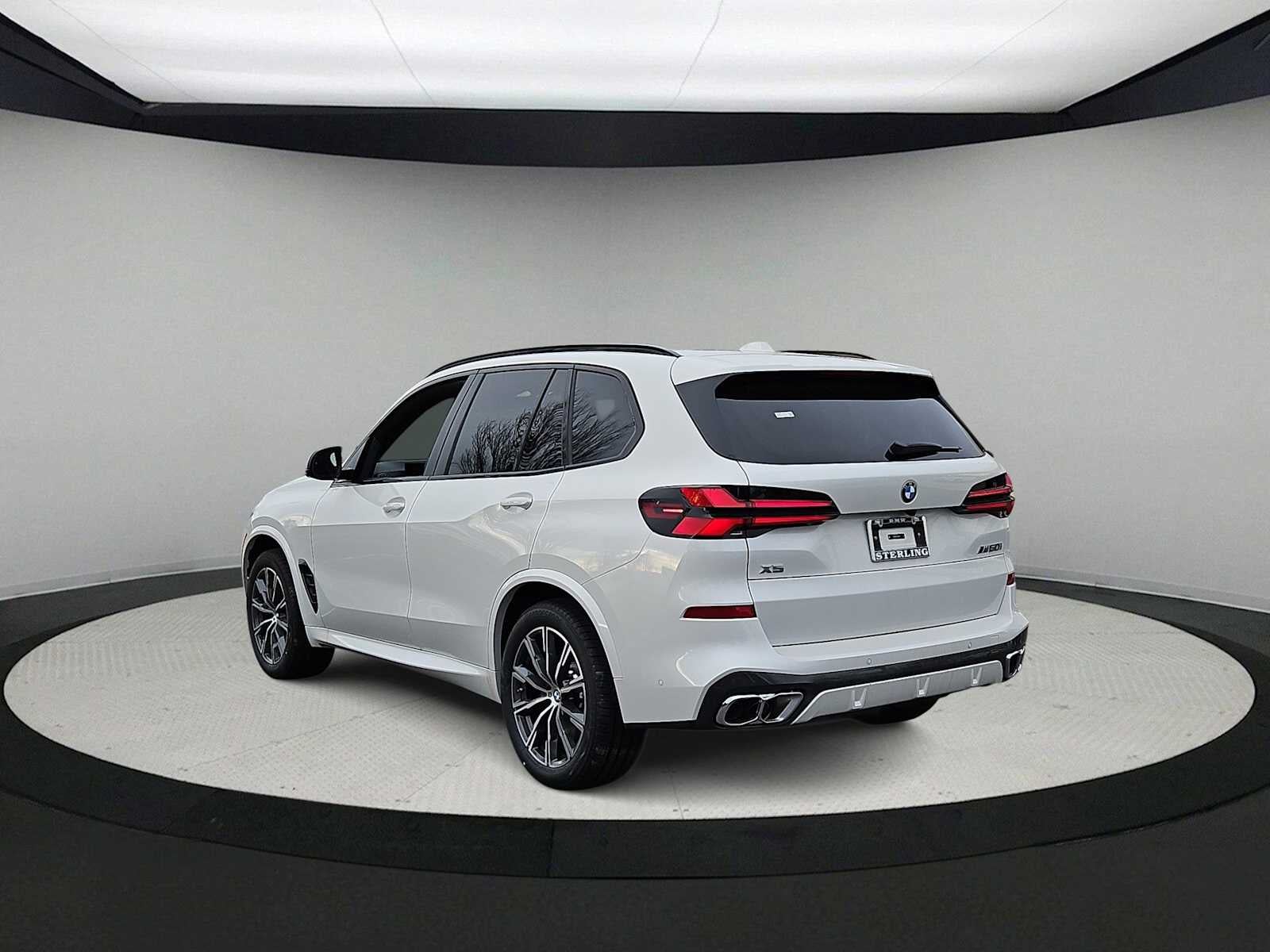 2026 BMW X5 M60i