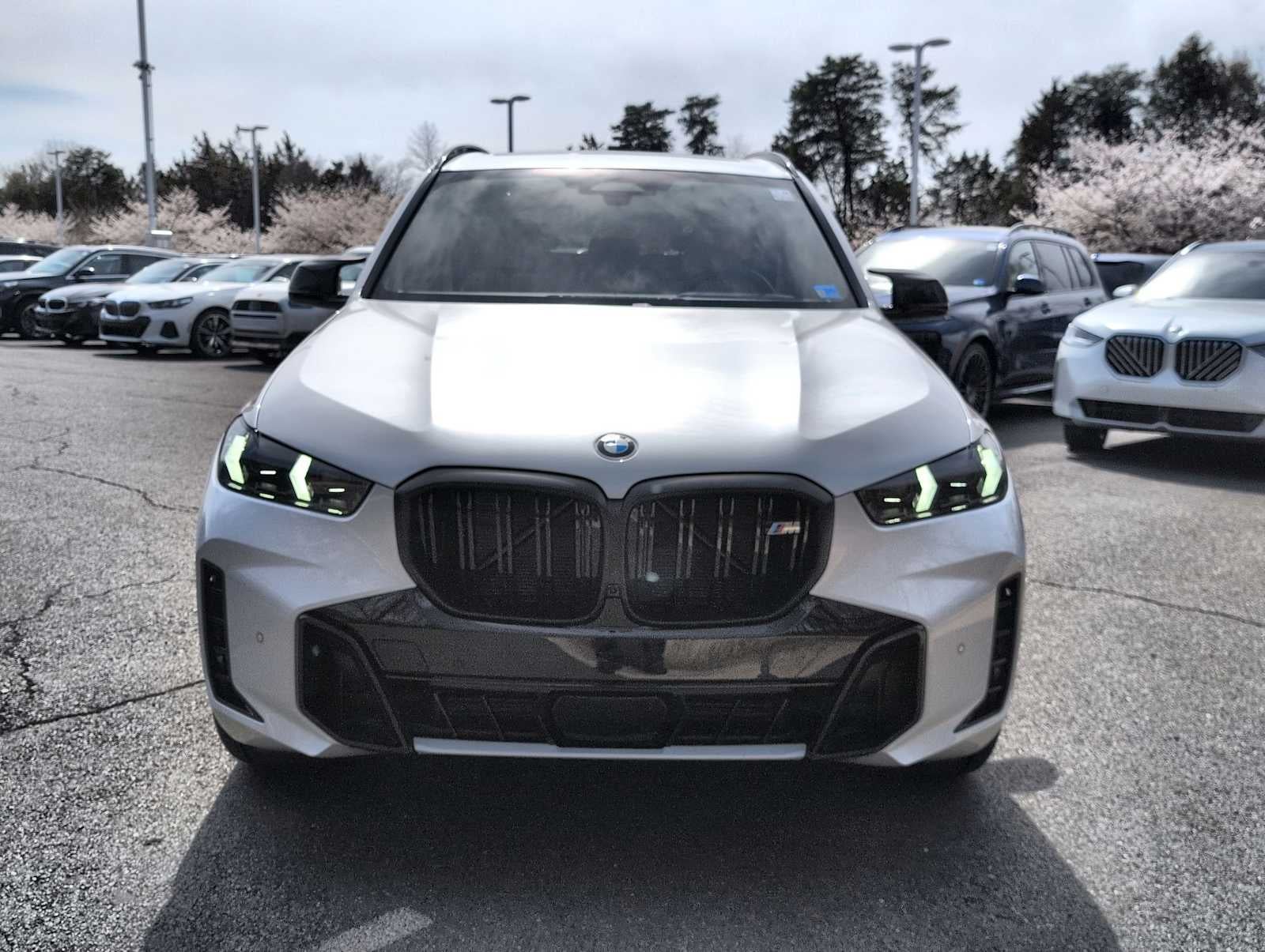 2026 BMW X5 M60i