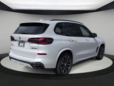 2026 BMW X5 M60i