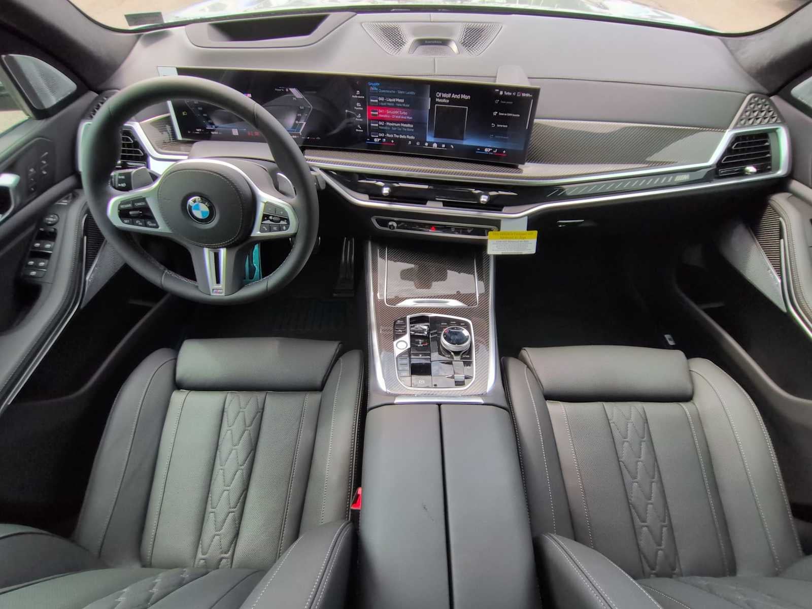 2026 BMW X5 M60i