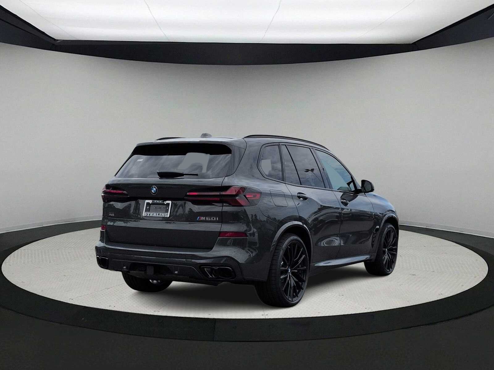 2026 BMW X5 M60i
