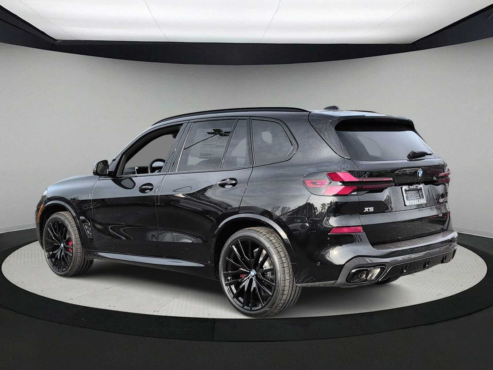 2026 BMW X5 M60i