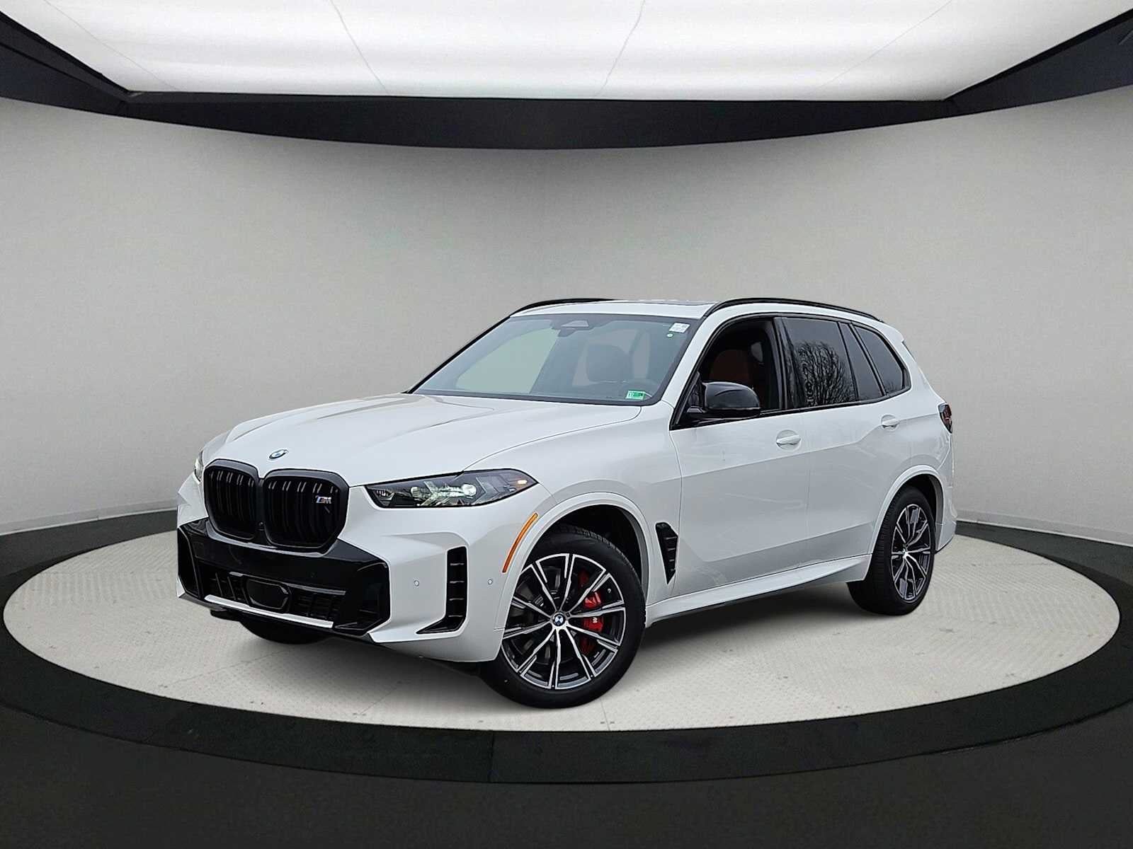 2026 BMW X5 M60i
