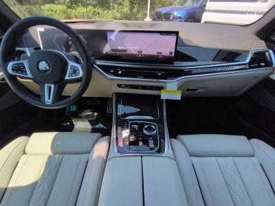 2026 BMW X5 M60i