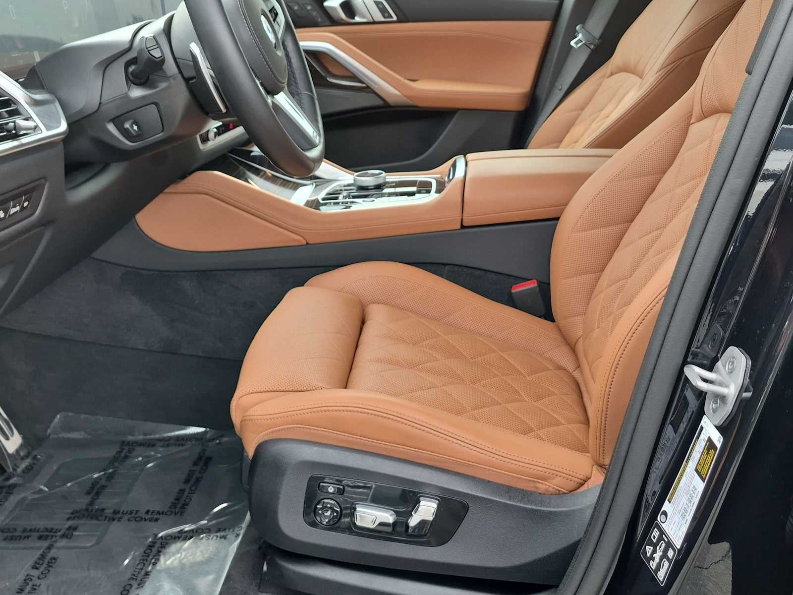 2025 BMW X6 xDrive40i