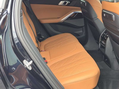 2025 BMW X6 xDrive40i