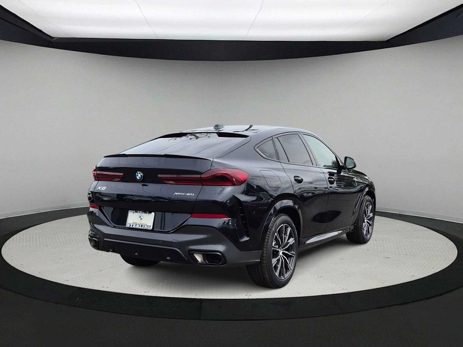 2025 BMW X6 xDrive40i
