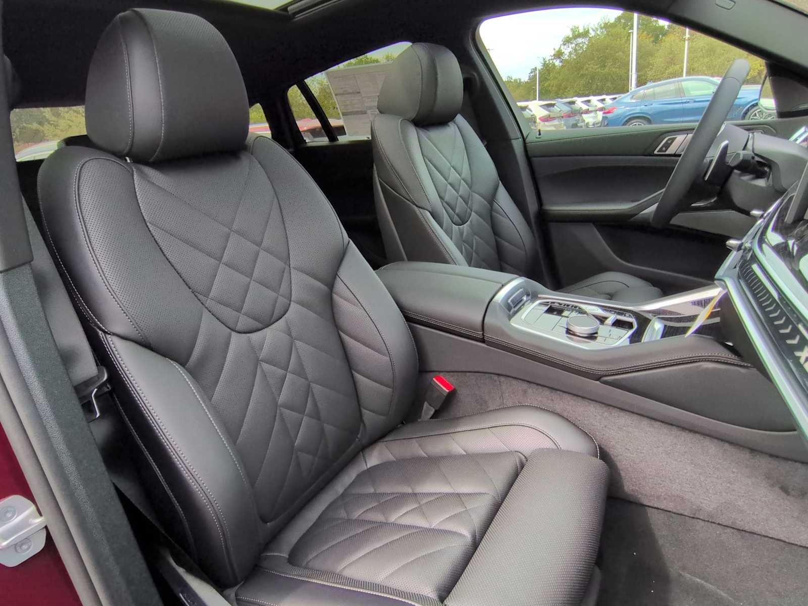 2026 BMW X6 xDrive40i