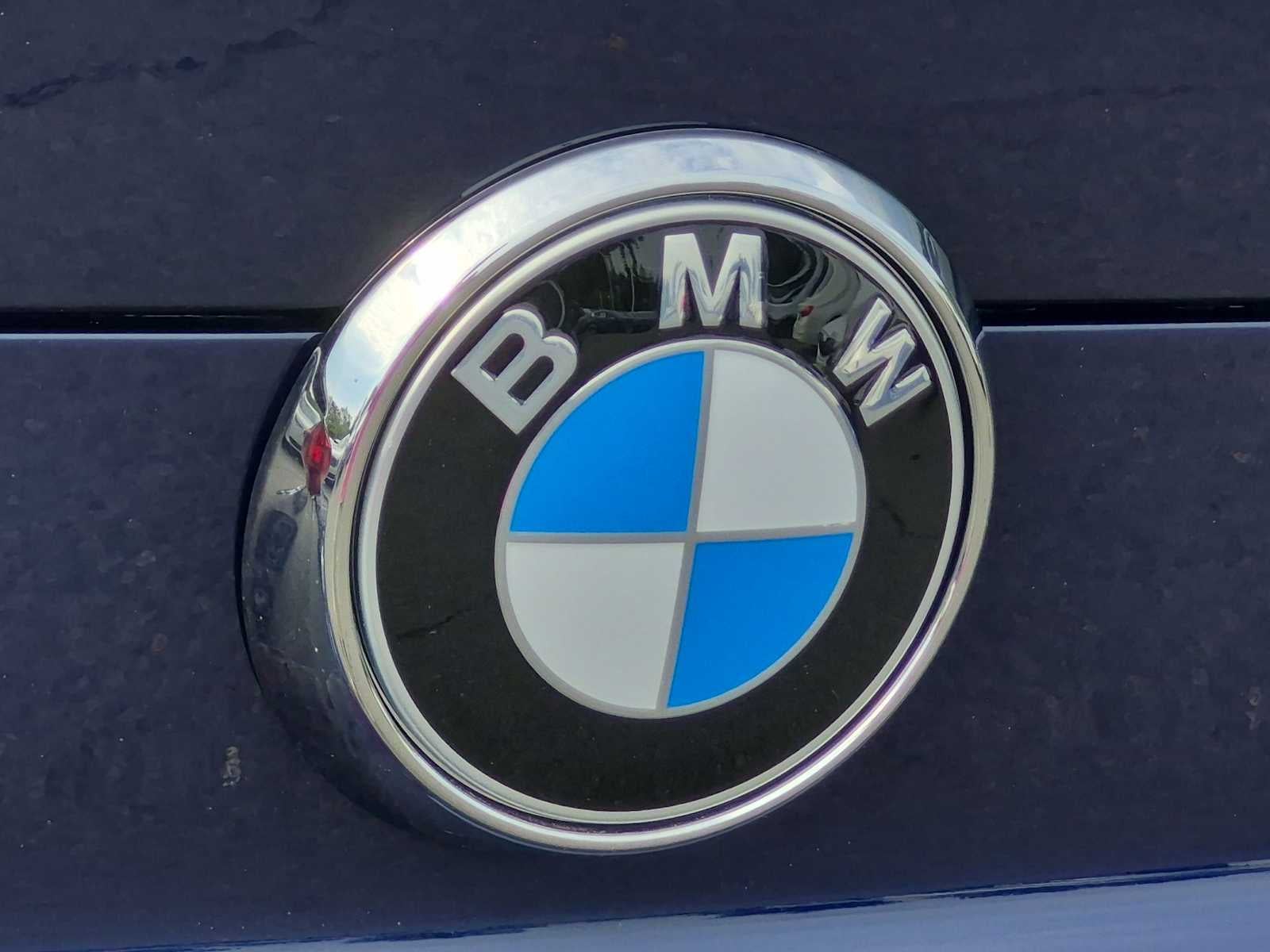 2027 BMW X6 xDrive40i