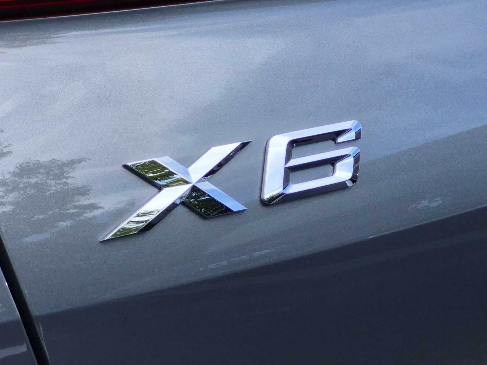 2027 BMW X6 xDrive40i