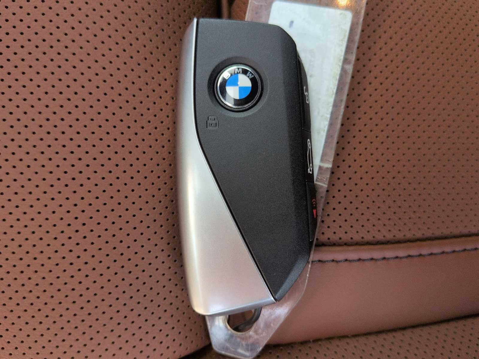 2027 BMW X6 xDrive40i