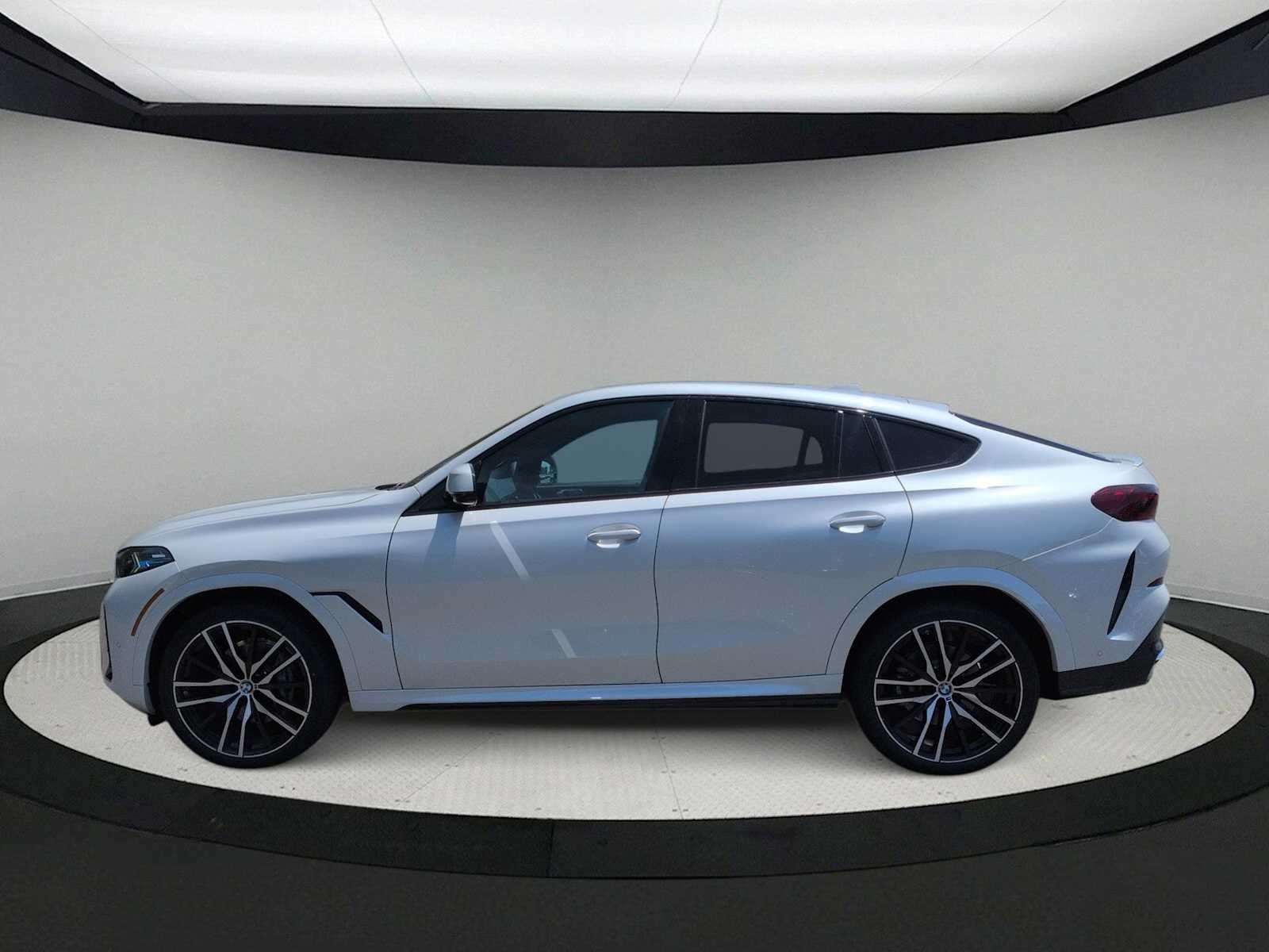 2027 BMW X6 xDrive40i