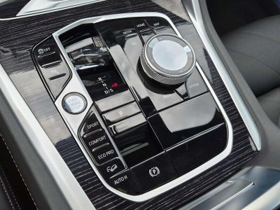 2027 BMW X6 xDrive40i