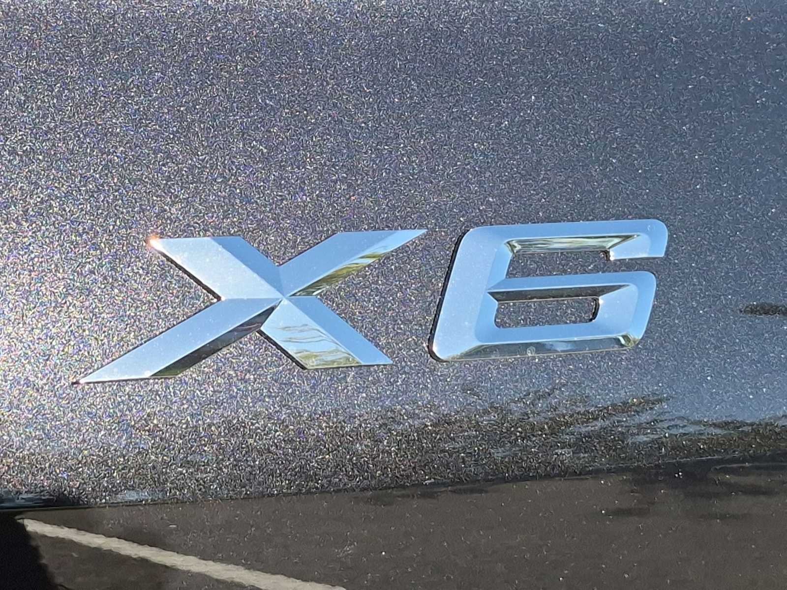 2027 BMW X6 xDrive40i