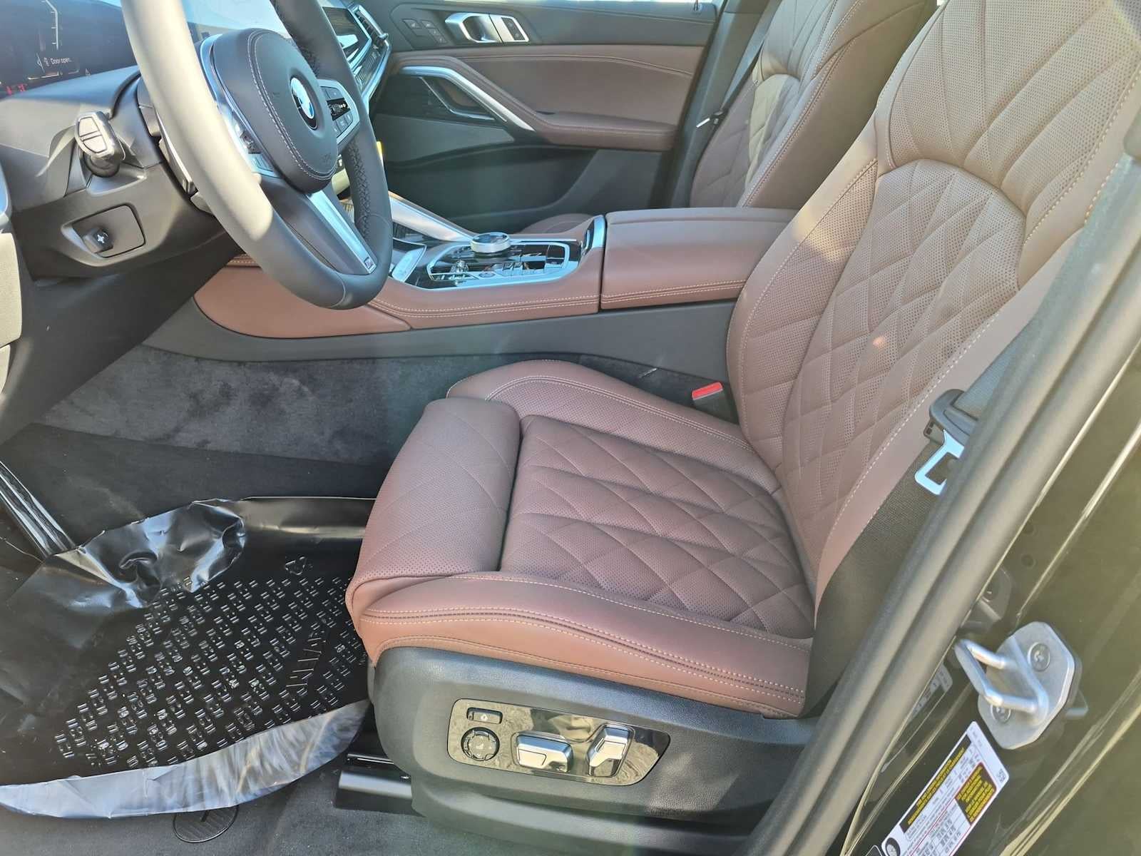2027 BMW X6 xDrive40i