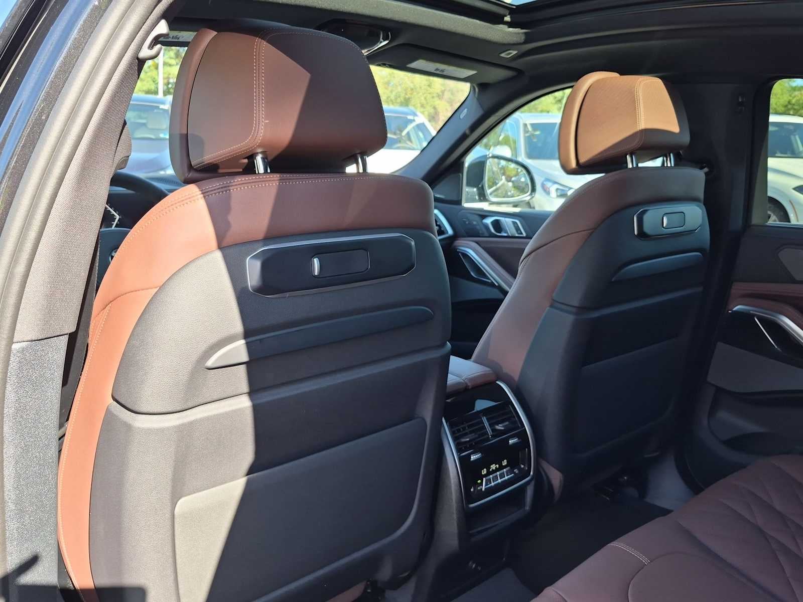 2027 BMW X6 xDrive40i
