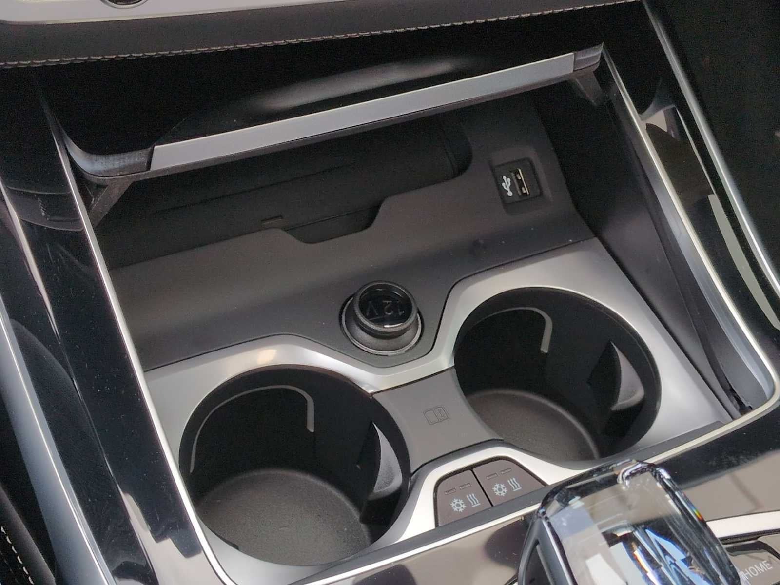 BMW ALPINA XB7 2026 ALPINA XB7