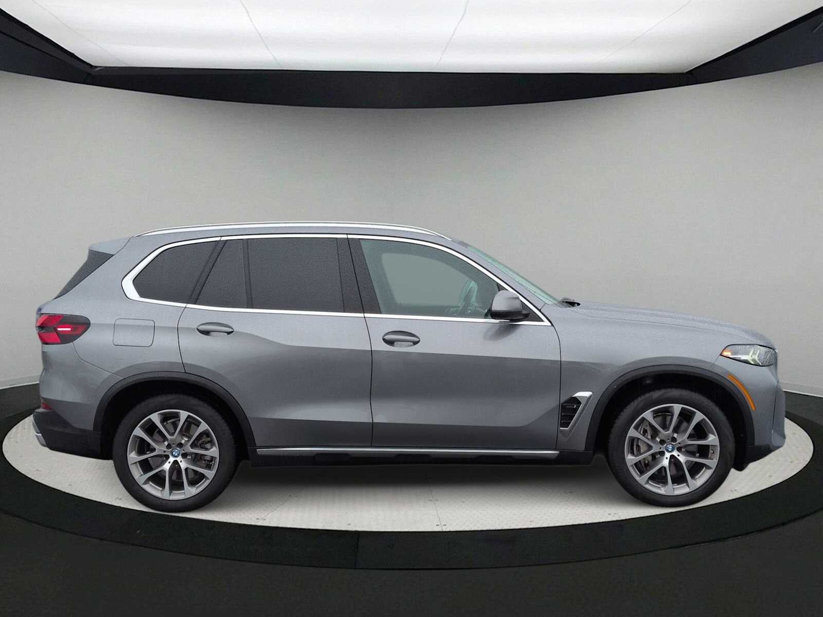 2024 BMW X5 xDrive50e