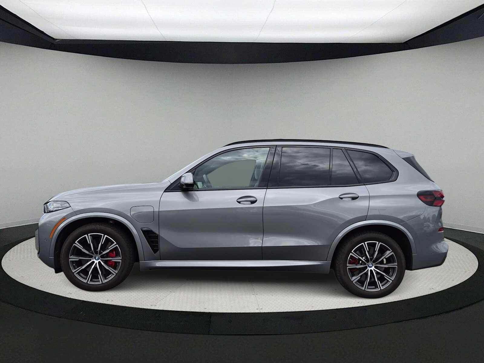 2025 BMW X5 xDrive50e
