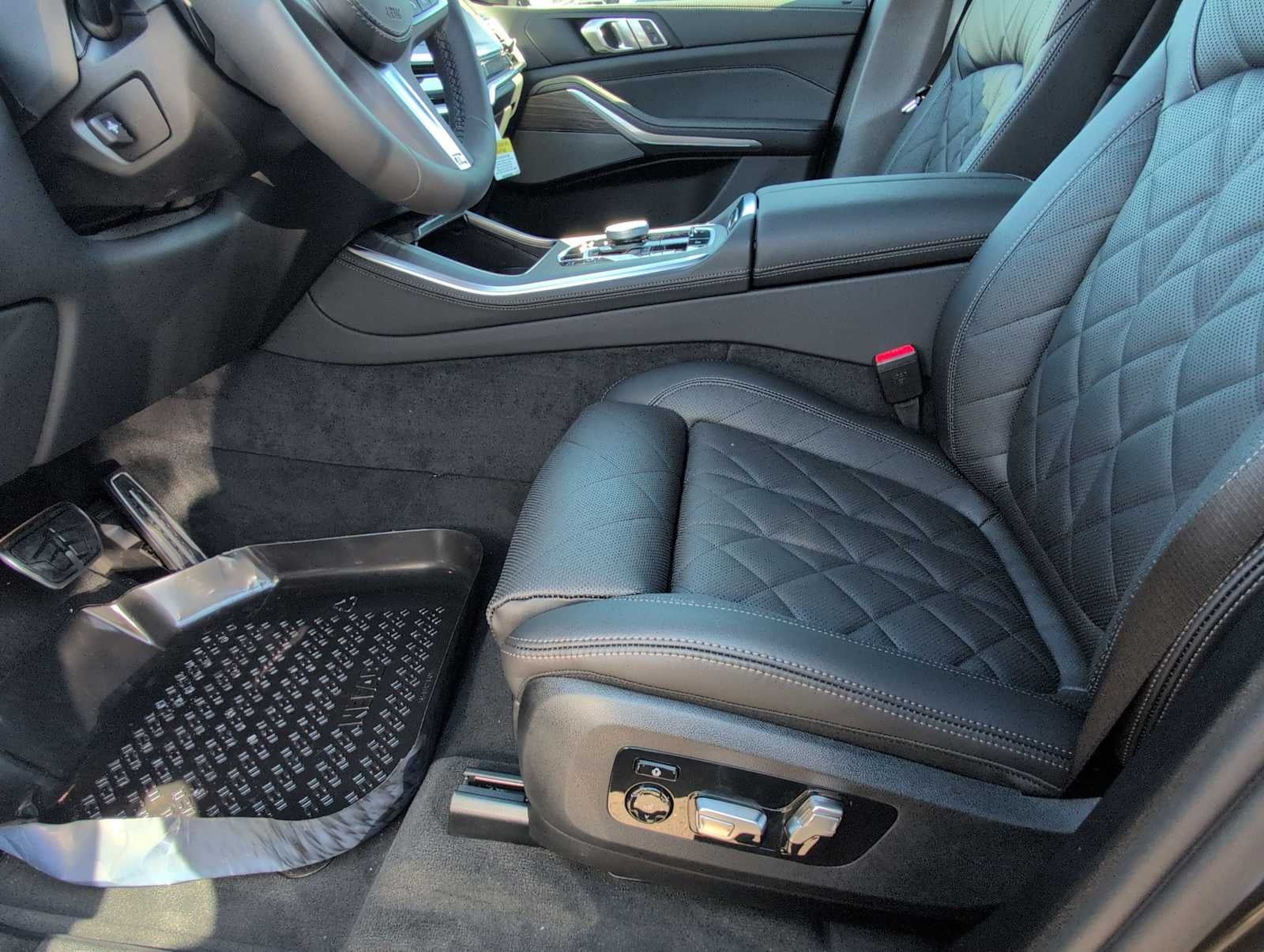 2026 BMW X5 xDrive50e xDrive50e