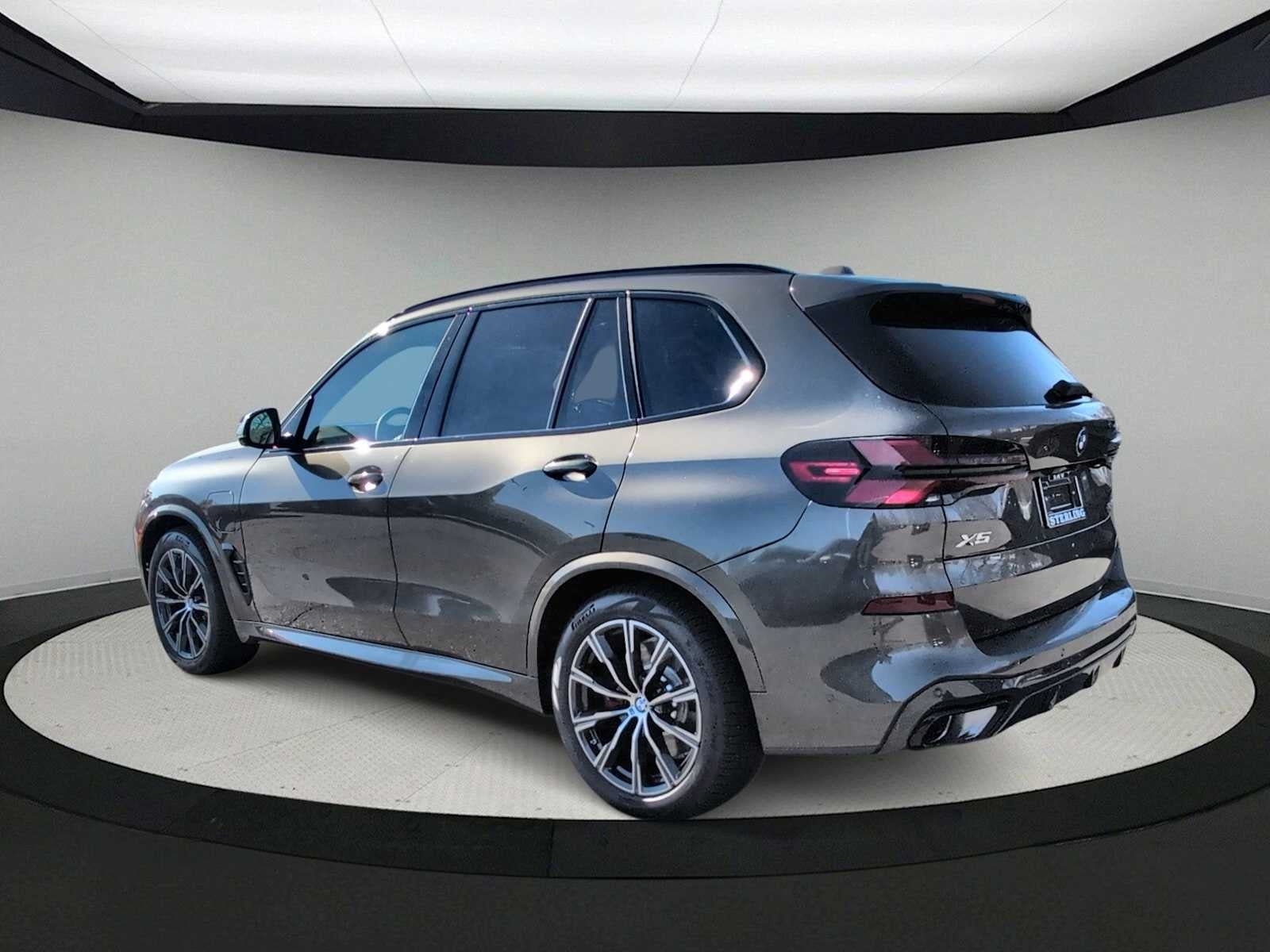 2026 BMW X5 xDrive50e xDrive50e