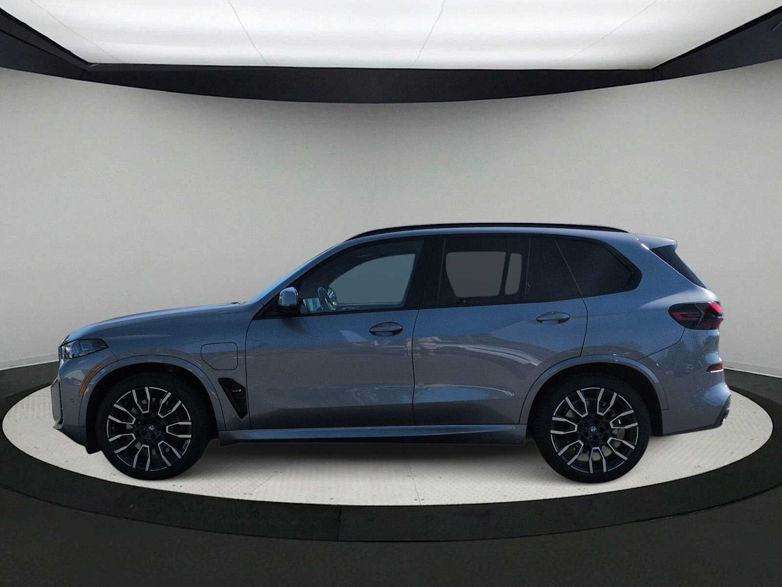 2024 BMW X5 xDrive50e