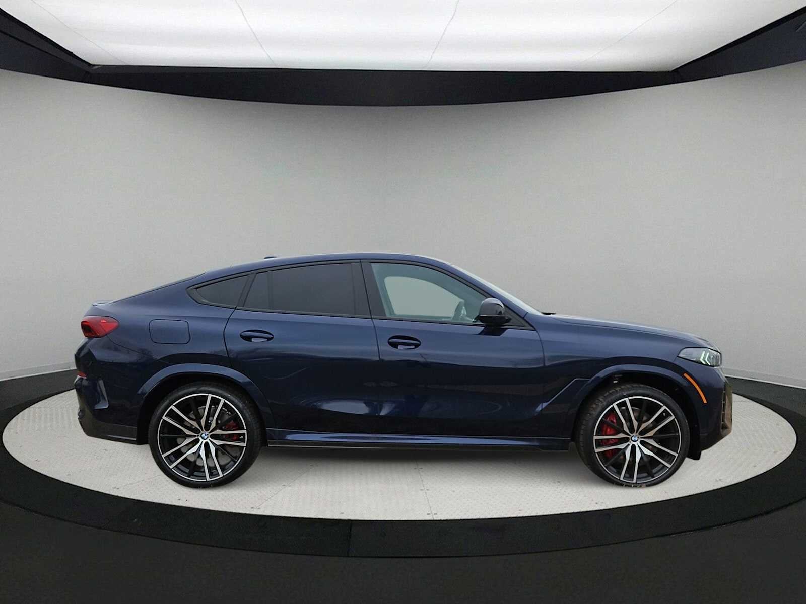 2026 BMW X6 M60i