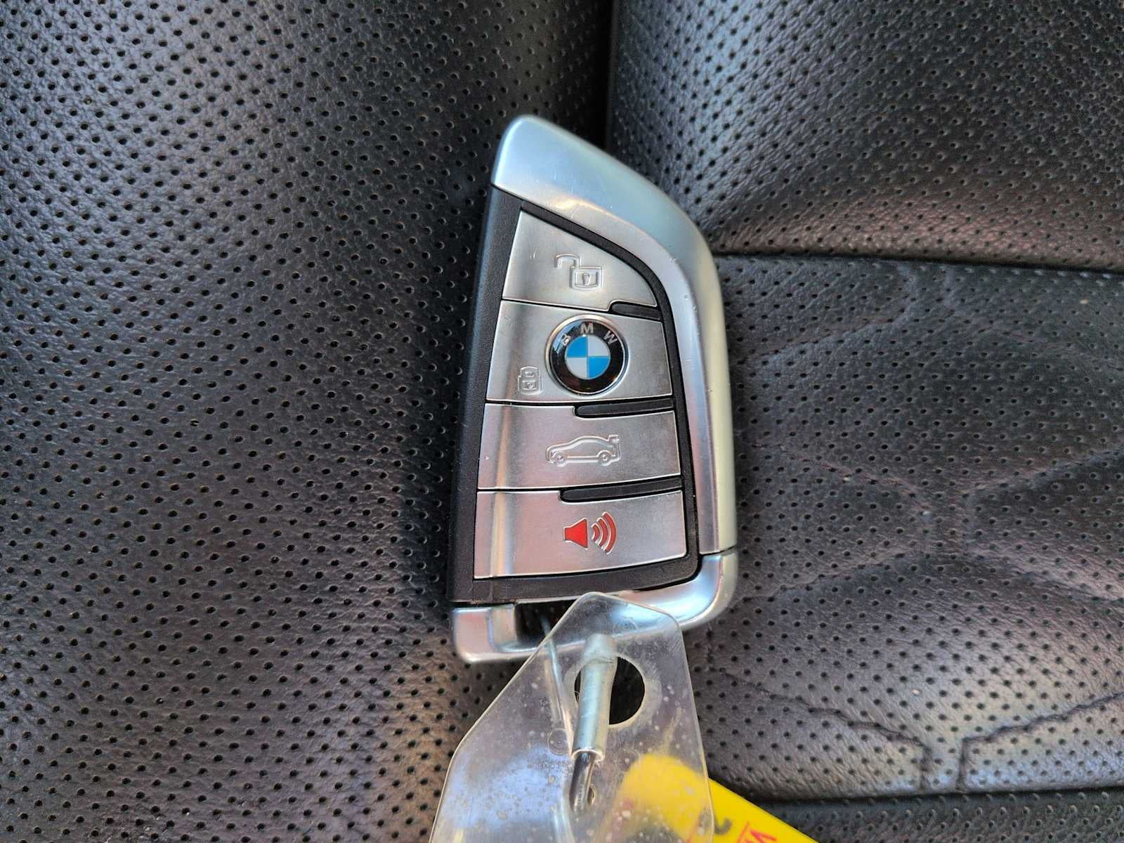 BMW X6 M50i 2023