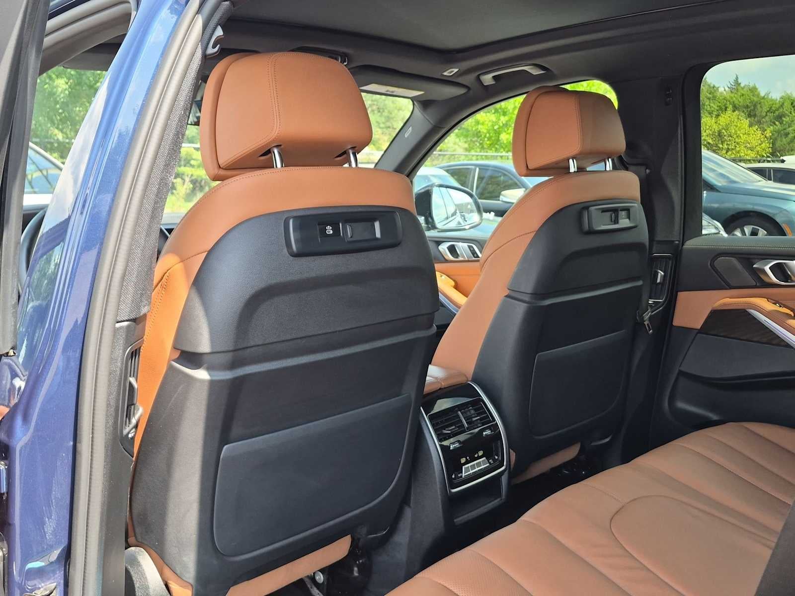 BMW X5 M50i 2022