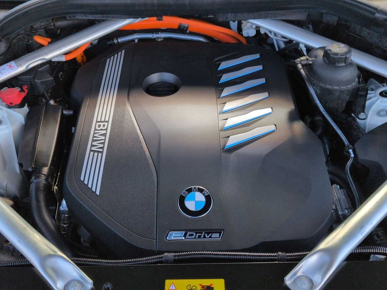 2023 BMW X5 xDrive45e