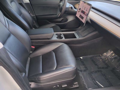 Tesla Model 3 Standard Range Plus 2021