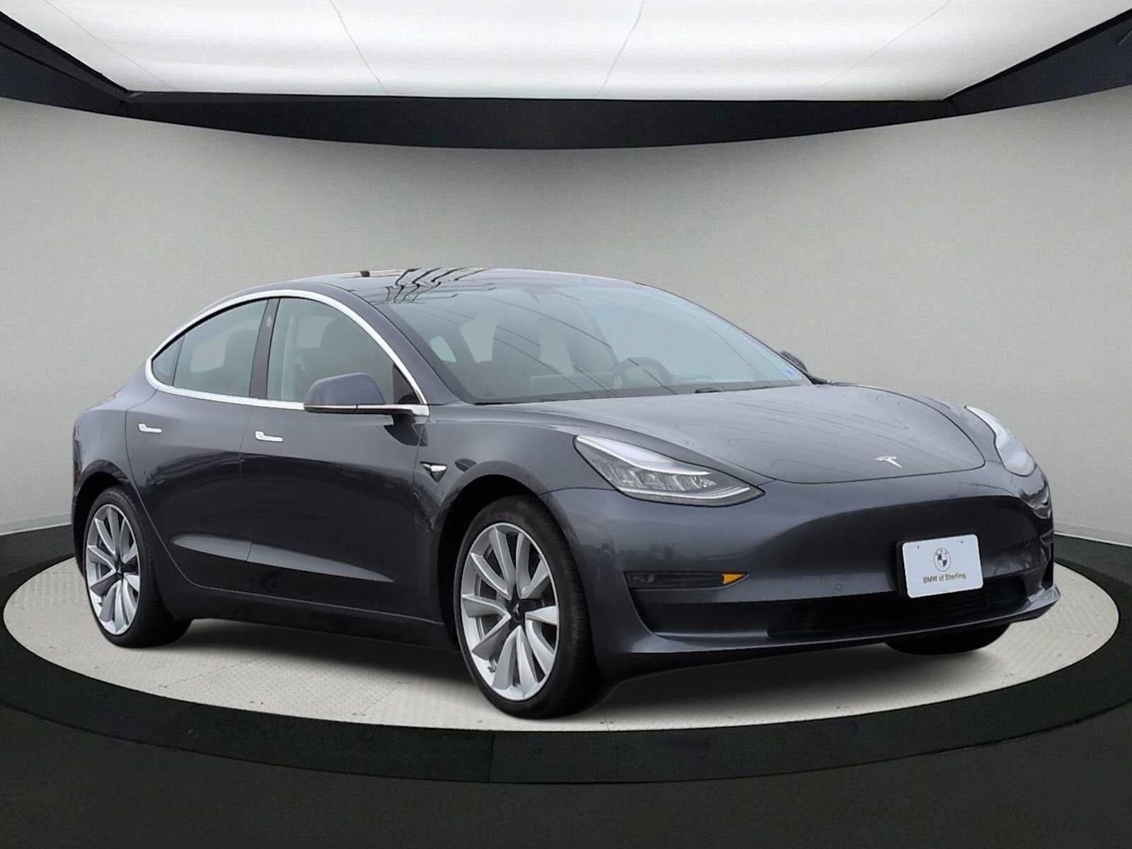 Tesla Model 3 Standard Range Plus 2019