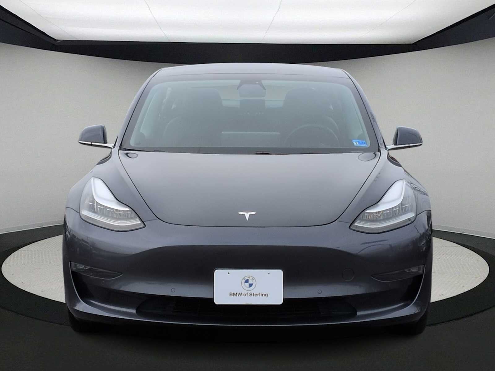 Tesla Model 3 Standard Range Plus 2019