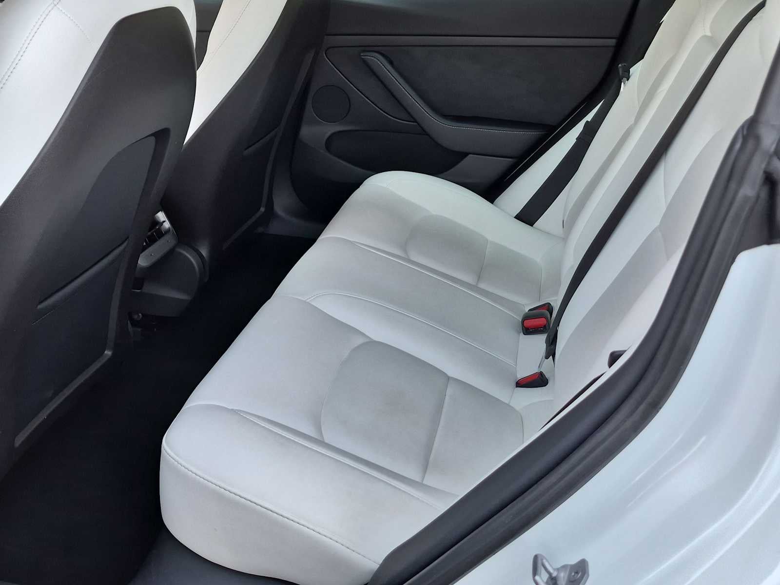 Tesla Model 3 Standard Range Plus 2021