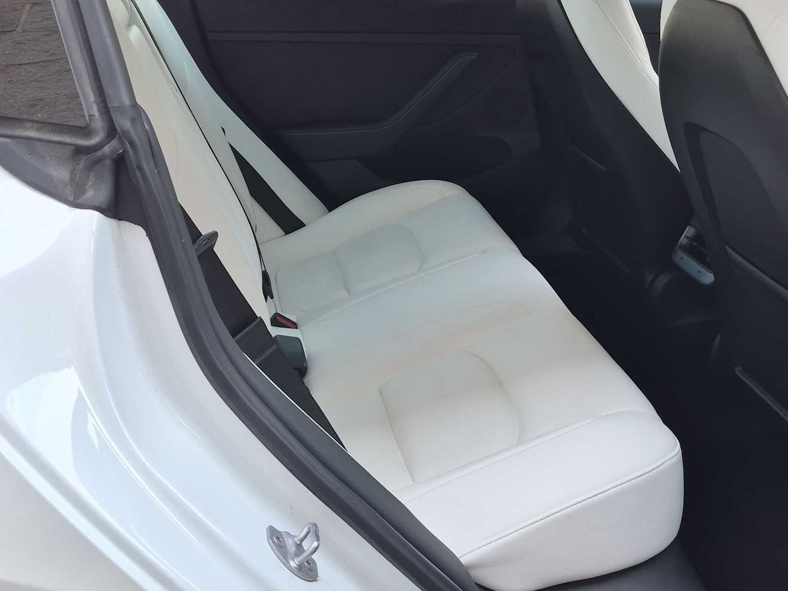 Tesla Model 3 Standard Range Plus 2021