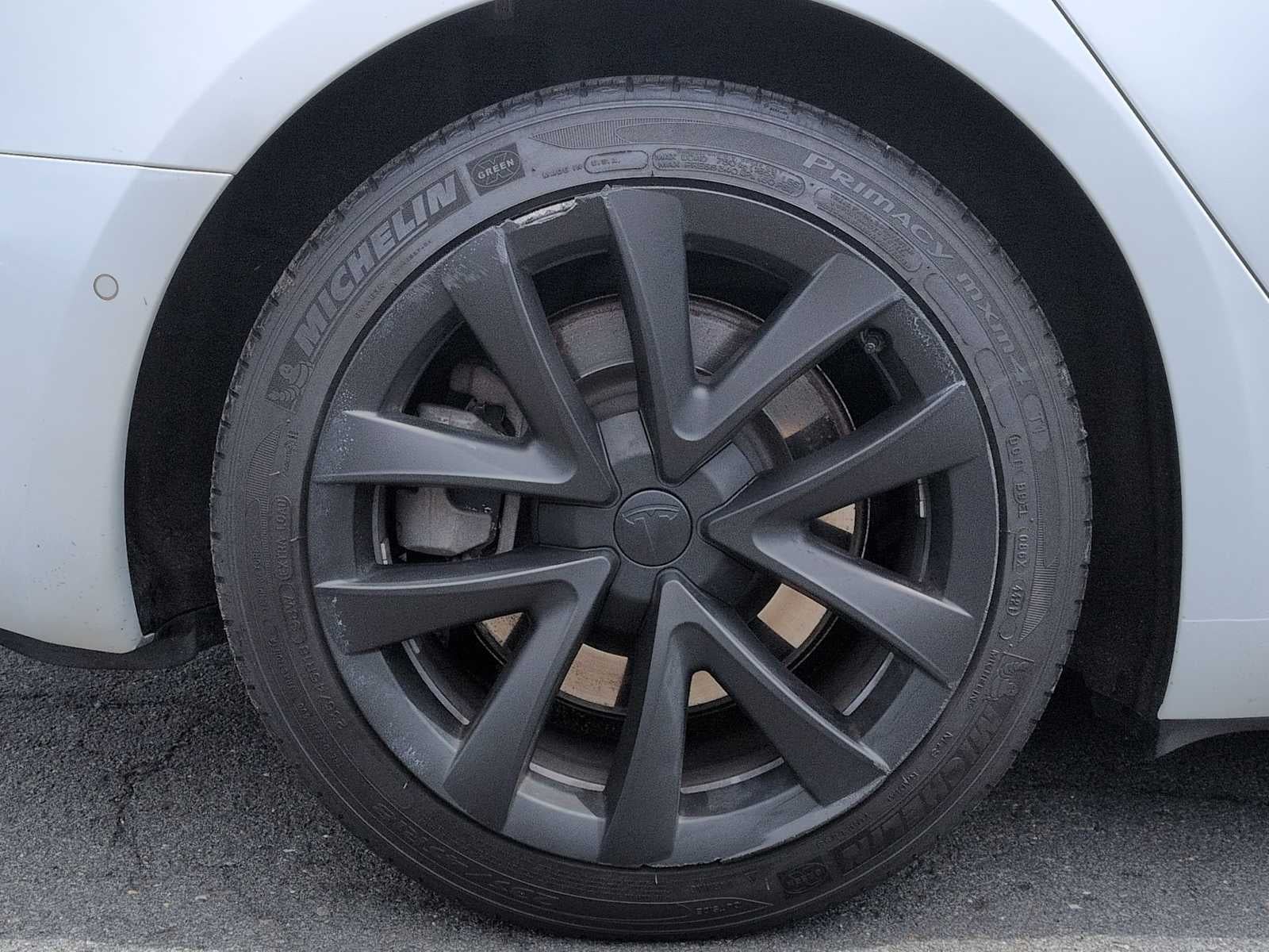 Tesla Model 3 Standard Range Plus 2019