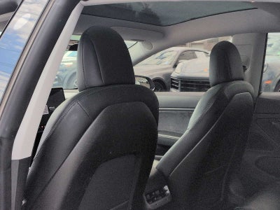 Tesla Model 3 Standard Range Plus 2019