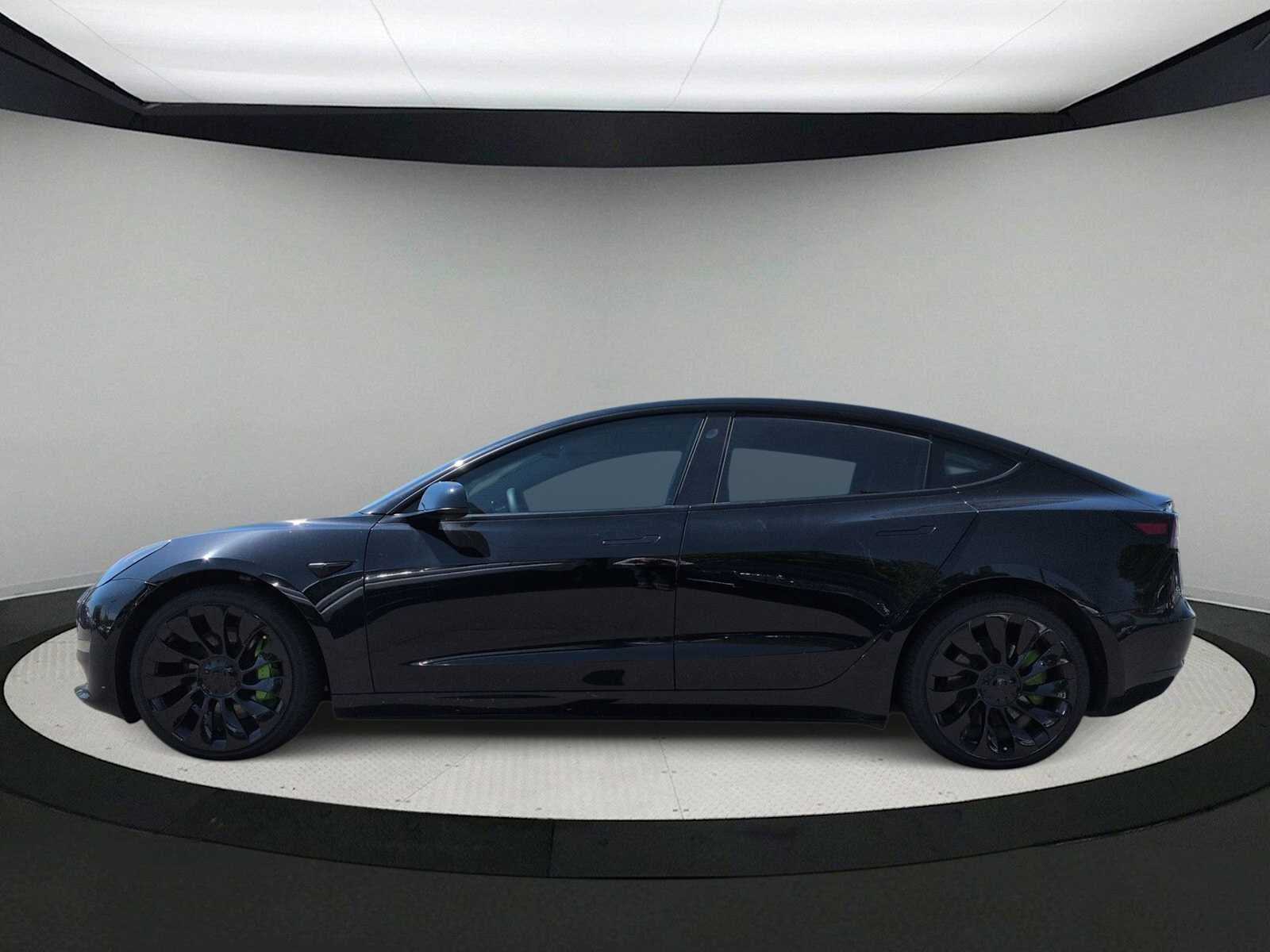 Tesla Model 3 Performance 2022