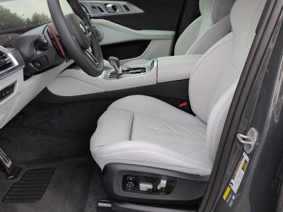 2026 Etiqueta BMW XM