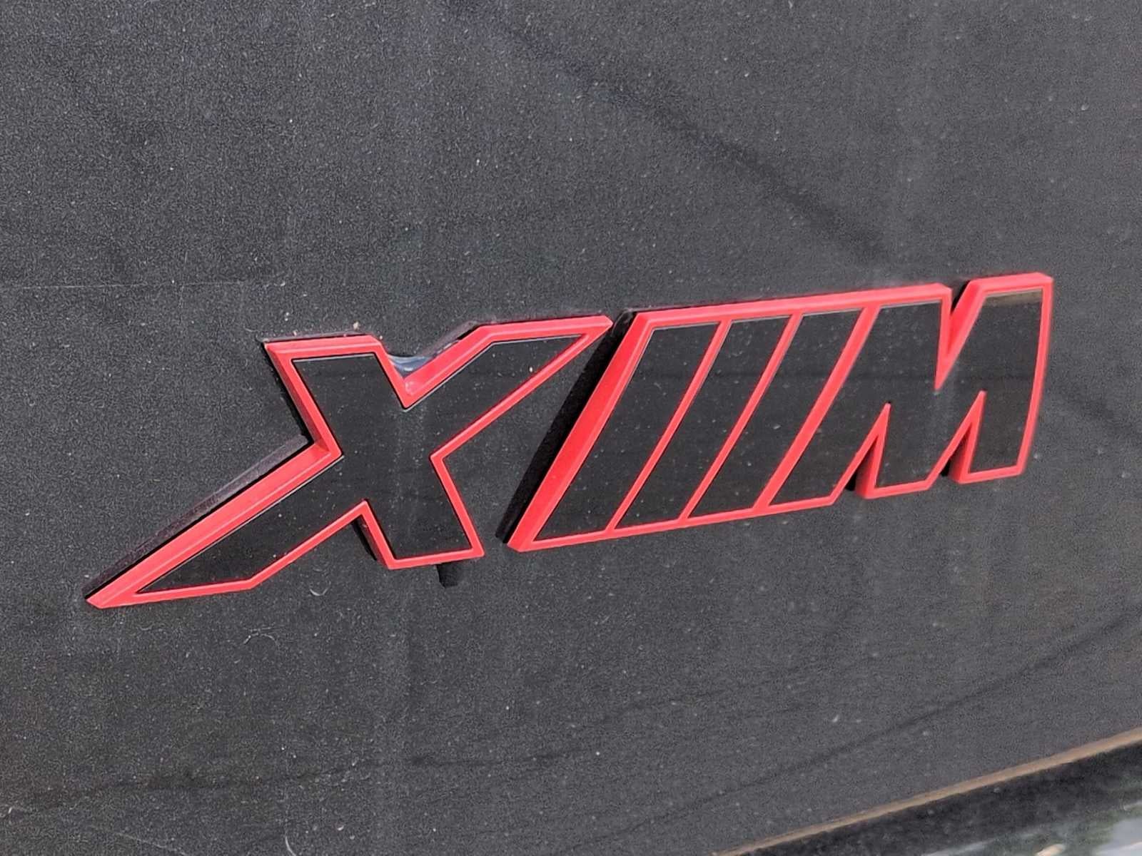 2026 Etiqueta BMW XM