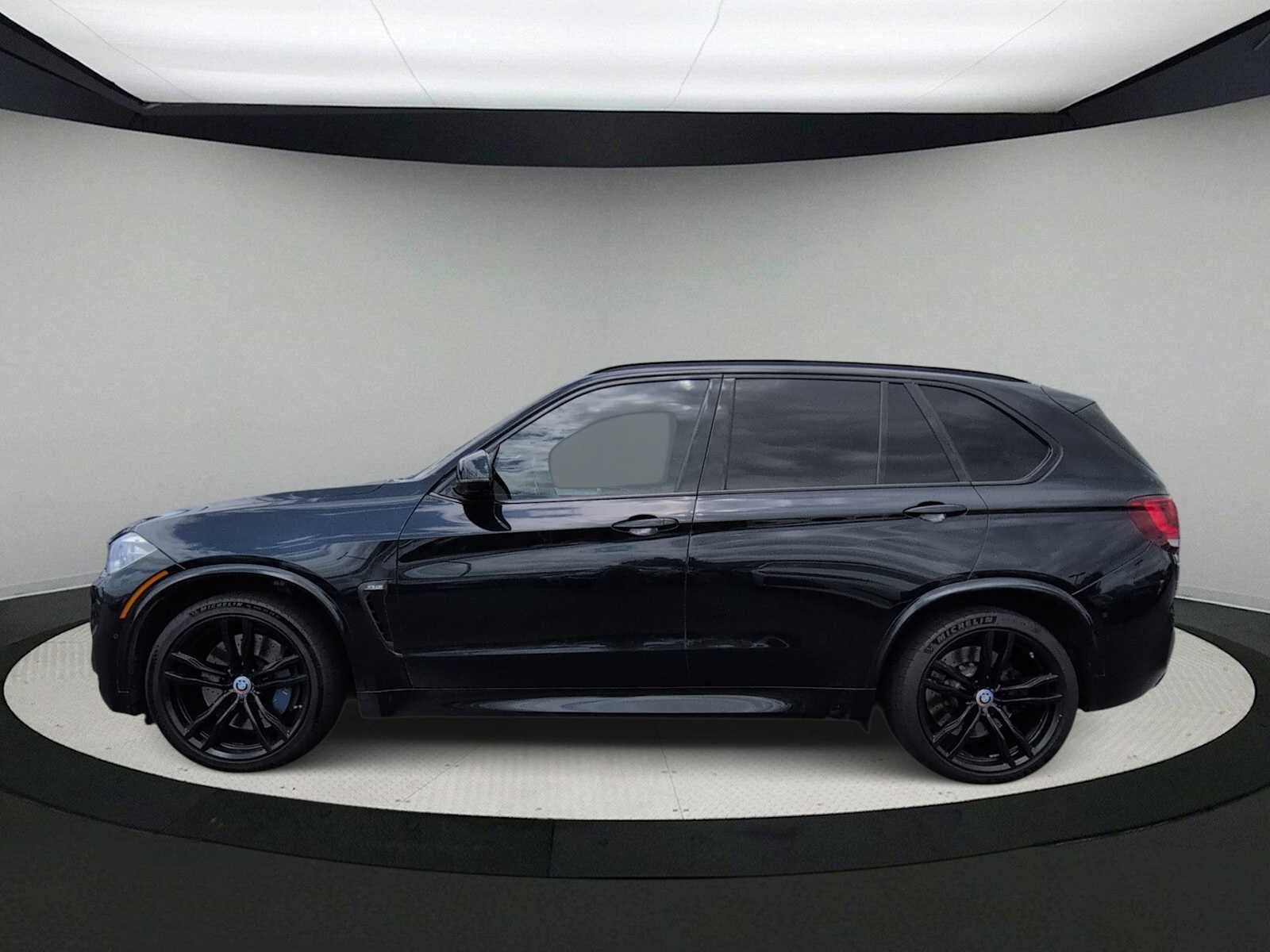 BMW X5 M Sports Activity Vehicle 2018