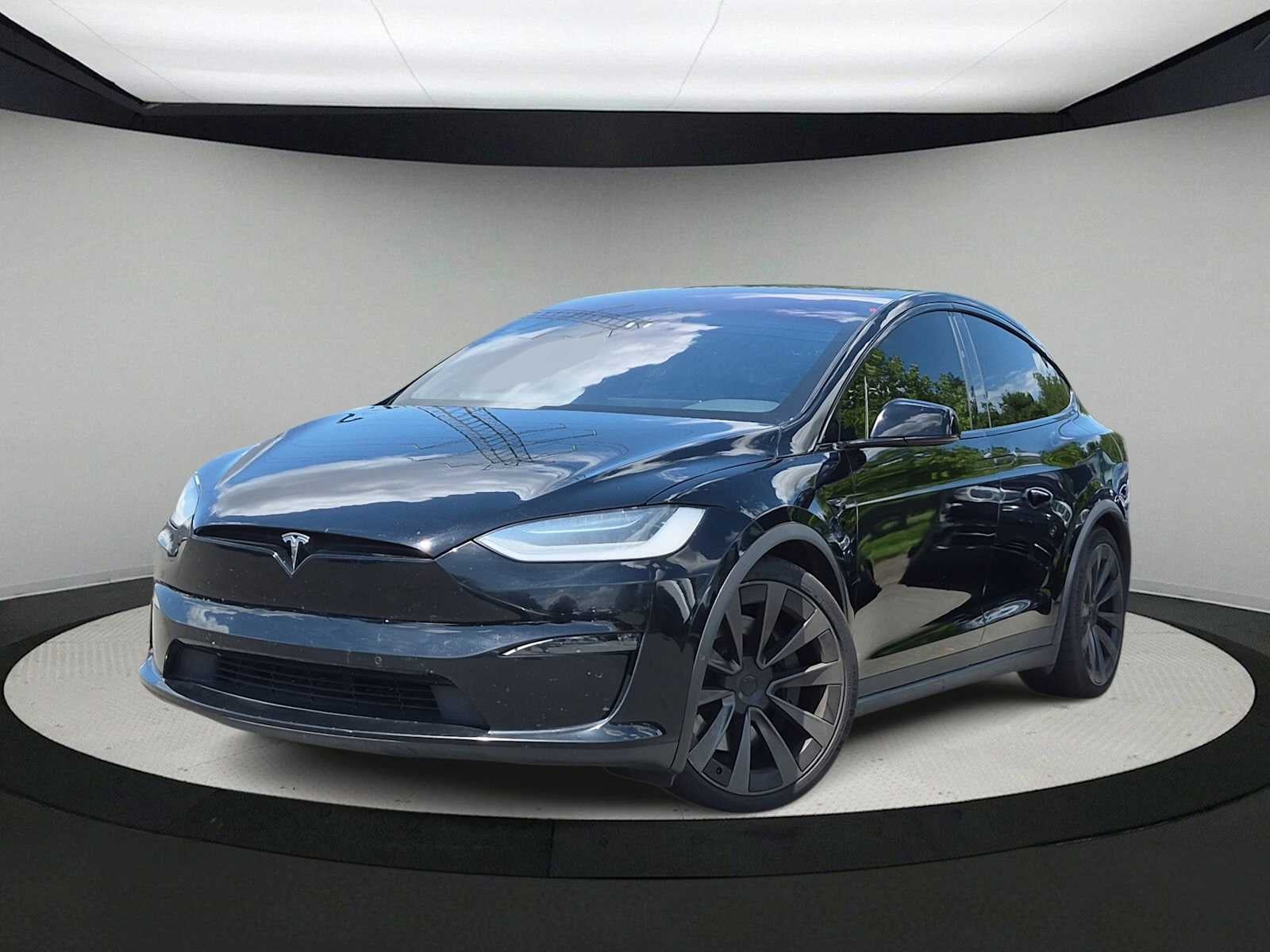 Tesla Model X Plaid 2022