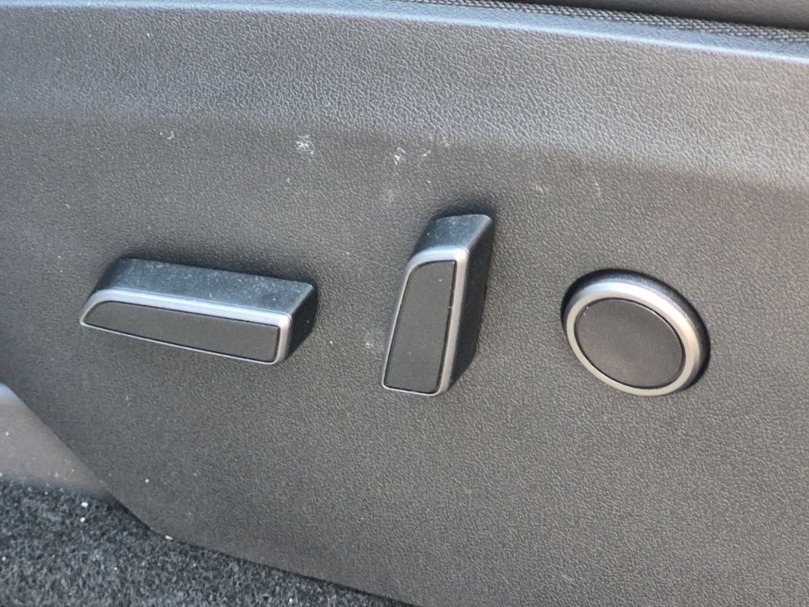 Tesla Model Y Long Range 2023