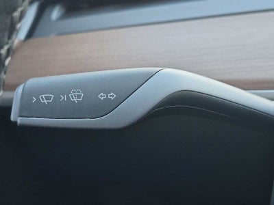 Tesla Model Y Long Range 2023